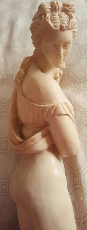A beautiful  A. Santini sculpture with woman 40 cm tall. Simply must see