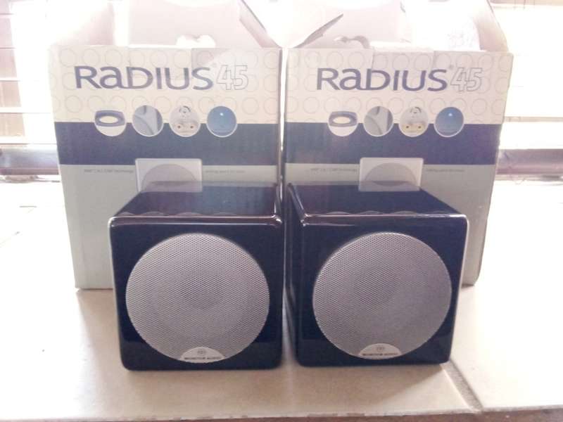 Monitor Audio Radius 45 1 Pair (Black)