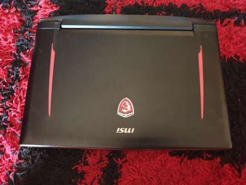 MSI TITAN GTX1070 Beast Laptop *plz read*