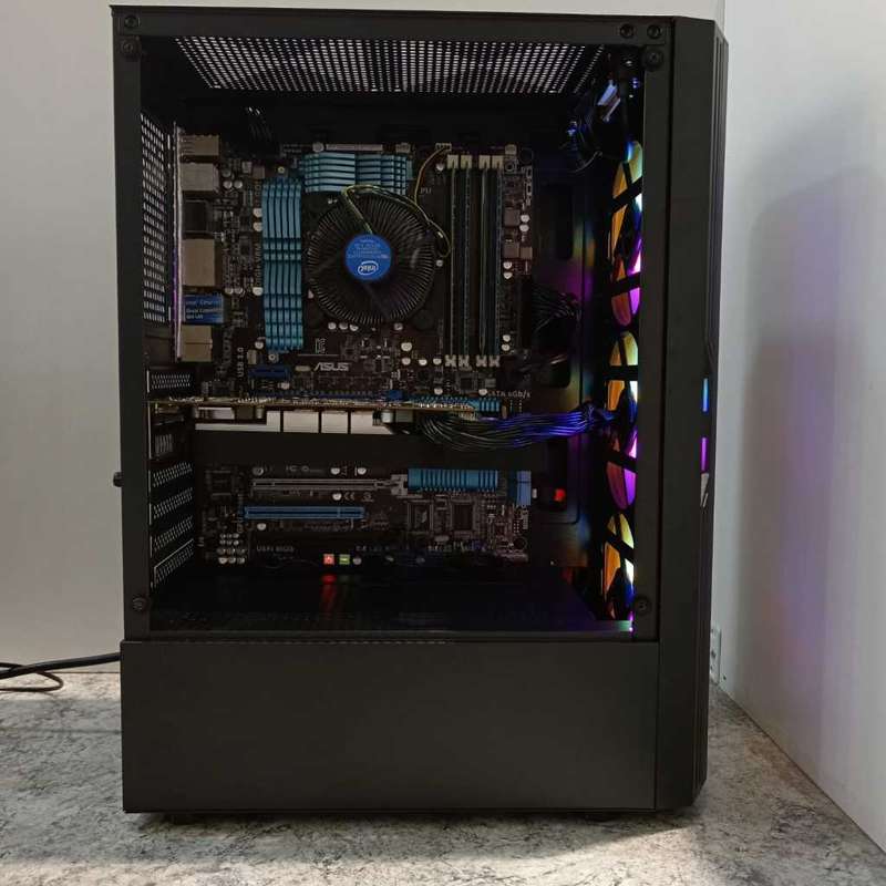Intel i7-3770 w/RX580 4GB (FORTNITE PC)