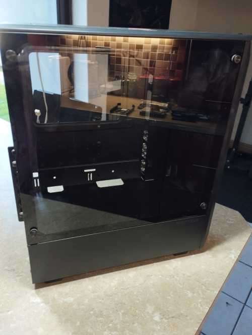 Phanteks PH-EC300PTG_BK Eclipse P300 Tempered Glass Black Steel ATX Mid Tower Desktop Chassis