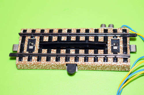 MARKLIN 5112 M TRACK ELECT UNCOUPLER