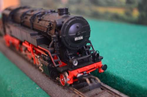 MARKLIN HO 3308 BR 85006 Locomotive