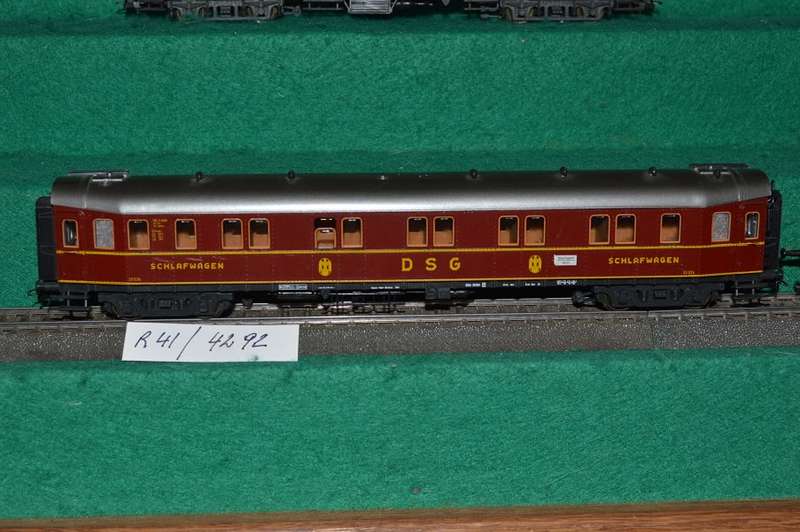 ROCO HO 4292 DSG sleeping car