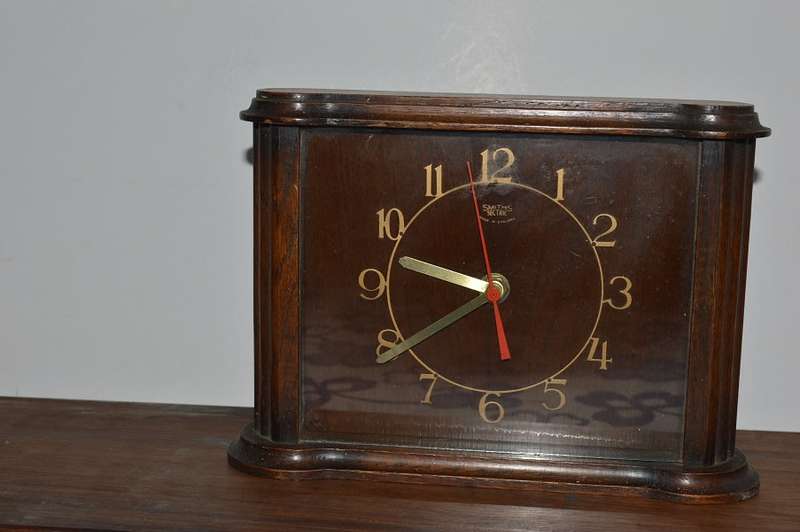 Art Deco Smiths Sectric England mantle clock