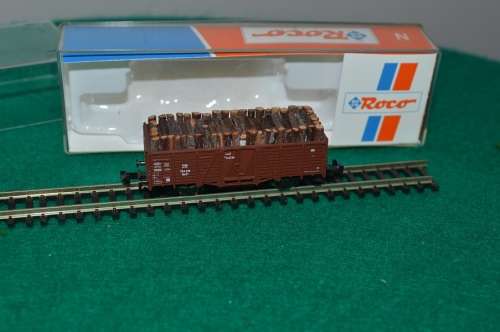 Roco n guage  Log carrier