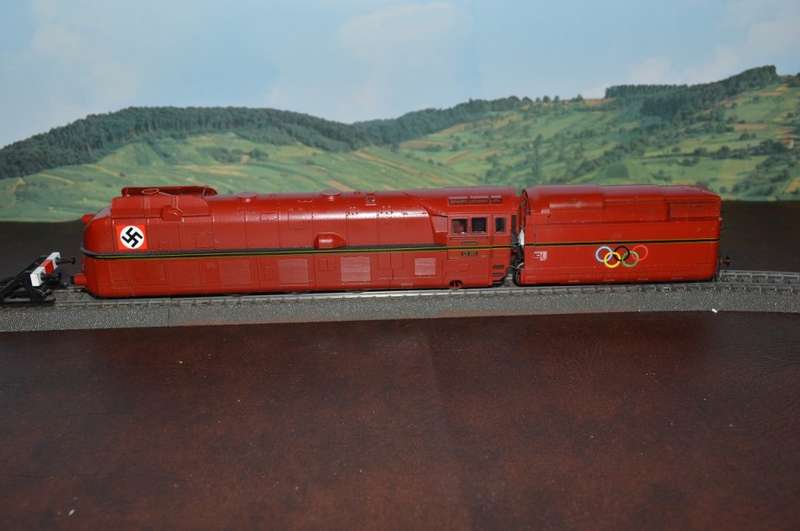 HO  LILIPUT 105-01 DR BR05 4-6-4 1936 GERMAN LOCOMOTIVE W/OLYMPIC RINGS +