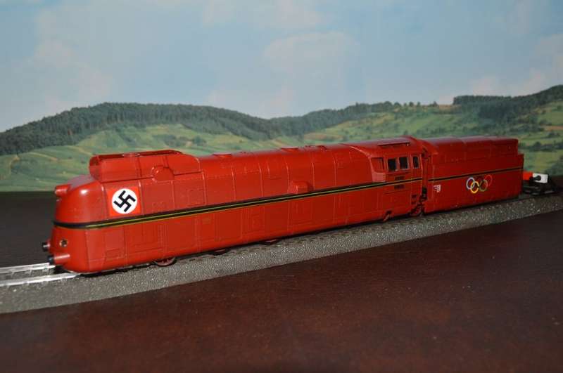 HO  LILIPUT 105-01 DR BR05 4-6-4 1936 GERMAN LOCOMOTIVE W/OLYMPIC RINGS +