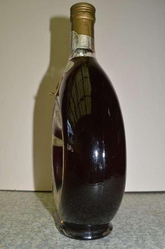 RARE GIROLAMO LUXARDO ITALIAN ARDO CHERRY WINE WITH MERCEDES CLOCK