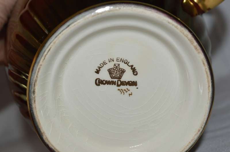 stunning Crown Devon Lusture Jug