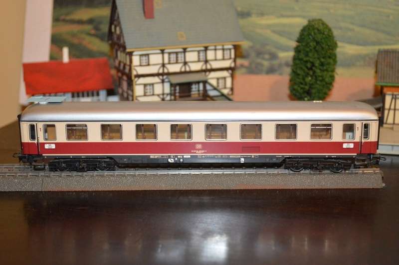 Marklin HO 4089 TEE-IC class 1 compartment car