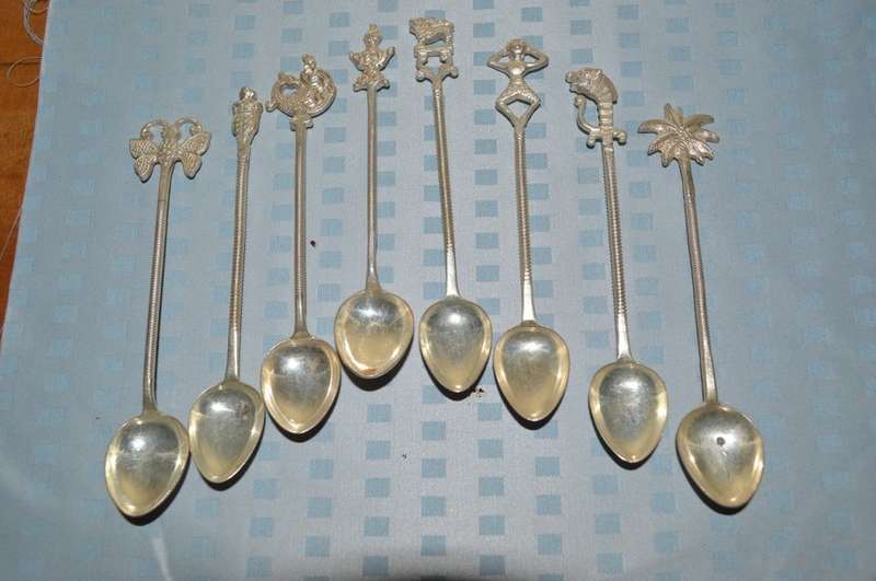 set of 8 apostle like spoons various silver plated unusual