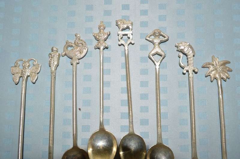 set of 8 apostle like spoons various silver plated unusual