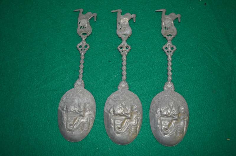 WWI Pewter Spoons Dutch Volendam battle of Texel ( Good luck souvinirs)