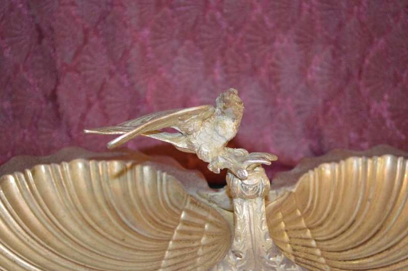 George Ward Beautiful large EPNS double clam center piece STATEMENT PIECE