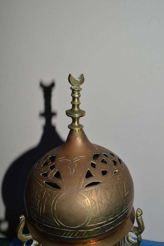 3 legged incence burner brass