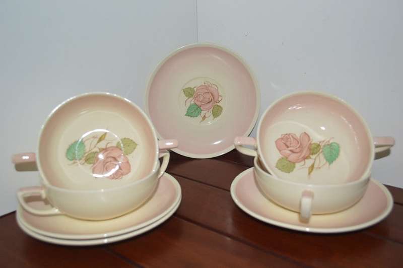 SUSIE COOPER CROWN WORKS BURSLEM SET OF X 4 REDUCED
