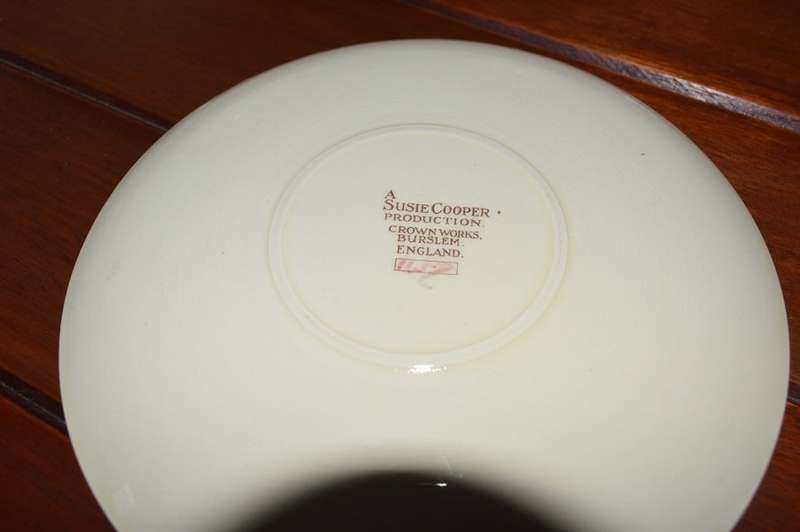 SUSIE COOPER CROWN WORKS BURSLEM SET OF X 4 REDUCED
