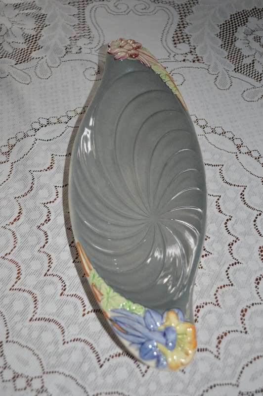 Bouquet staffordshire shorter and son beautiful dish