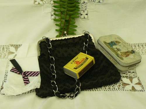 BEADDED CLUTCH BAG AND EXTRAS