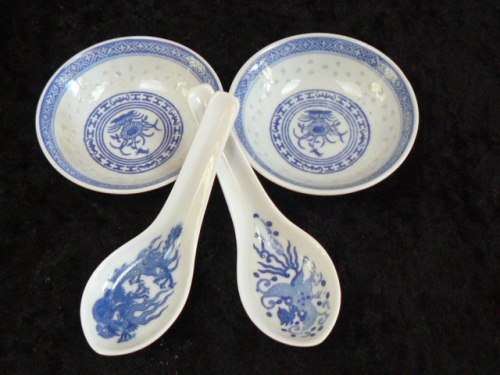 2 X BOWLS AND 2 X SPOONS