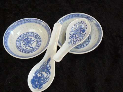 2 X BOWLS AND 2 X SPOONS