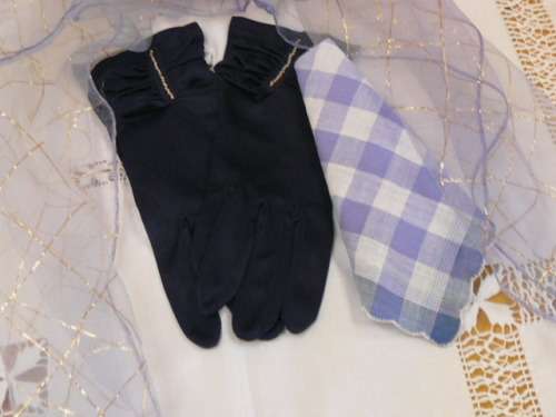 VINTAGE LIKE SMALL GLOVES HANKIE AND SCARVE