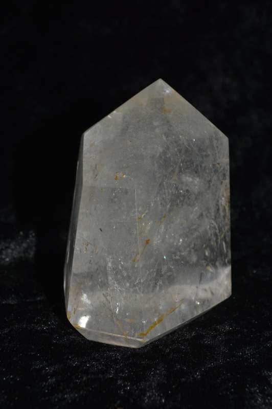 Quartz obelisk generator 10x9cm
