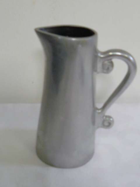 ART DECO STYLE JUG MA BI DESIGN