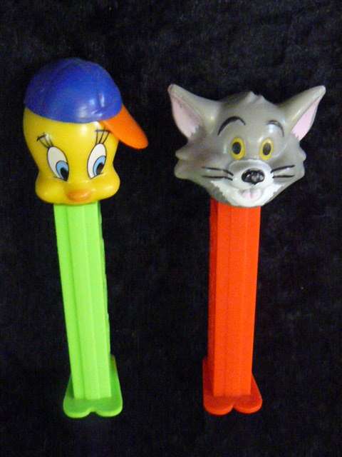 2 X PEZ DISPENSORS