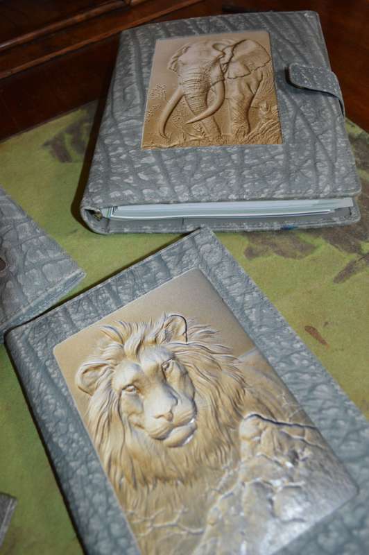 $$$Very nice and clean Buffalo hide Diary, Writting paper and envelopes, Phone book and money wallet
