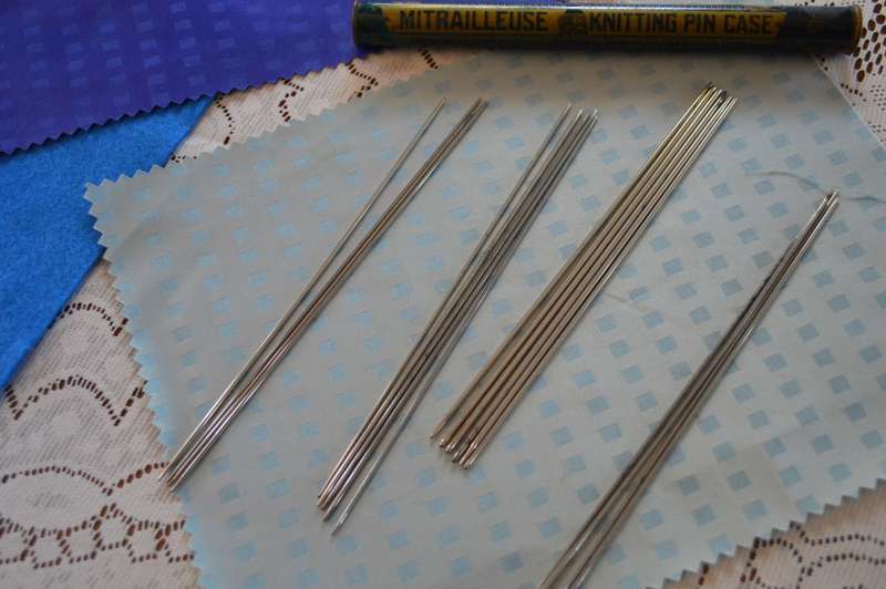 Mitrailleuse` Knitting Pin Case - Jahncke Patent London - English Knitting Pins