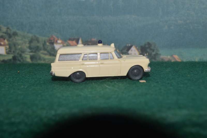 Berkina Mercedes 190 ambulance