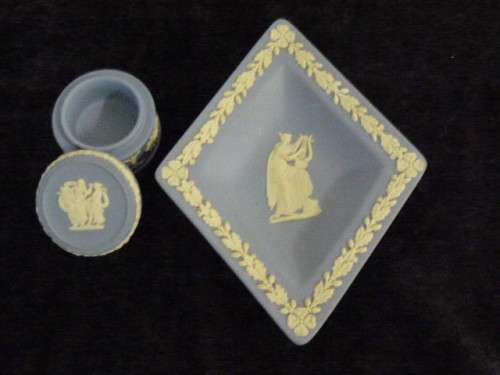 2 X WEDGWOOD ITEMS