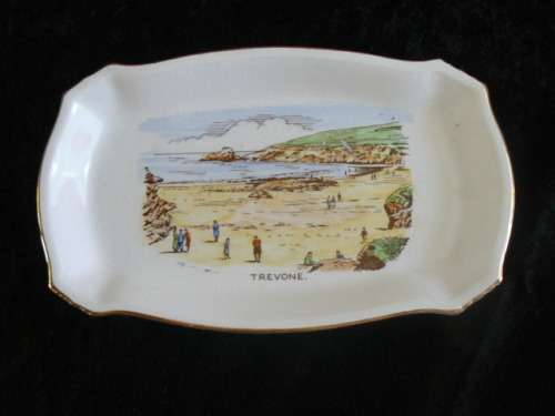 ASHLEY CLOUGH ENGLAND SNACK DISH