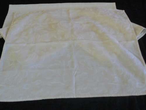COTTON NAPPKINS X 4 OFF WHITE PRETTY PATTERN