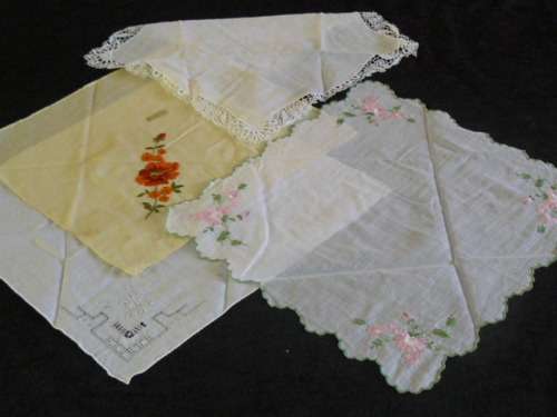 VINTAGE VERY FINE COTTON HANKIES