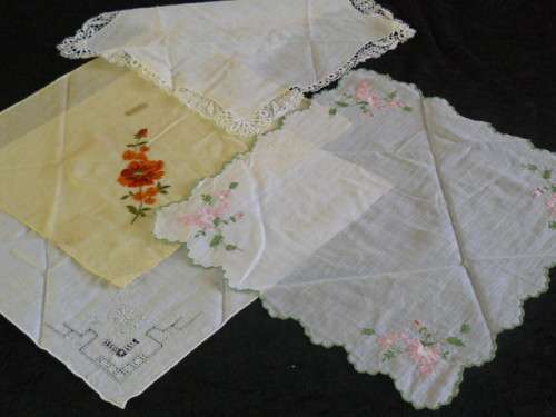 VINTAGE VERY FINE COTTON HANKIES