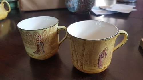 Royal Doulton Shakespeare  2x coffee cups