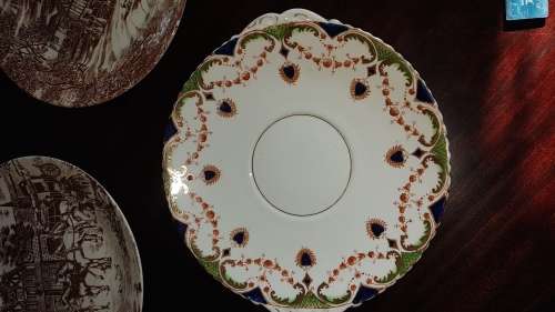 one lot of 3 display plates