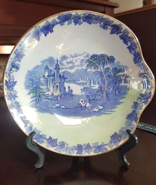 Marling Lustre snack dish lovely 18cm diam