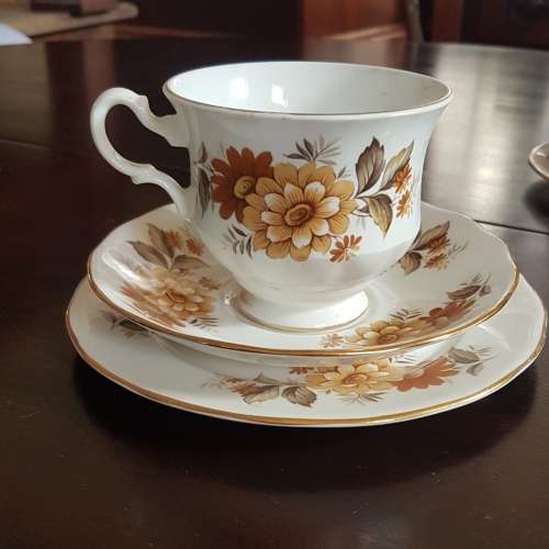 Queen Ann trio pattern 8620