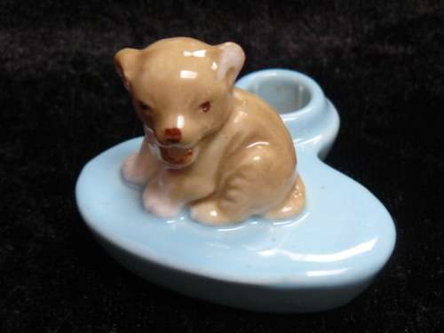WADE DOG CANDLE HOLDER