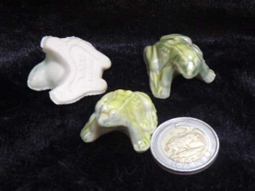 WADE FROG FAMILY X3