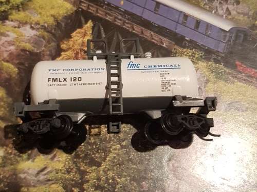 Boxed N guage atlas tool co 3247 tank car