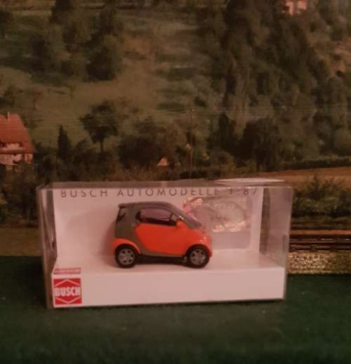 Busch HO smart city coupe 48900-180