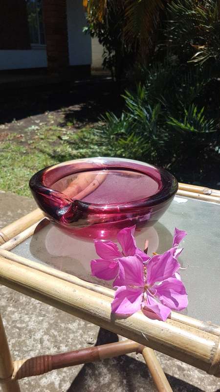Stunning 19.5cm Murano glass bowl