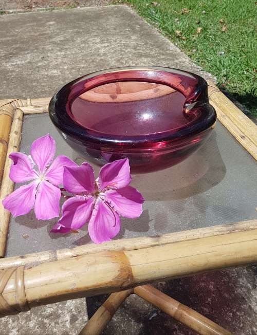 Stunning 19.5cm Murano glass bowl