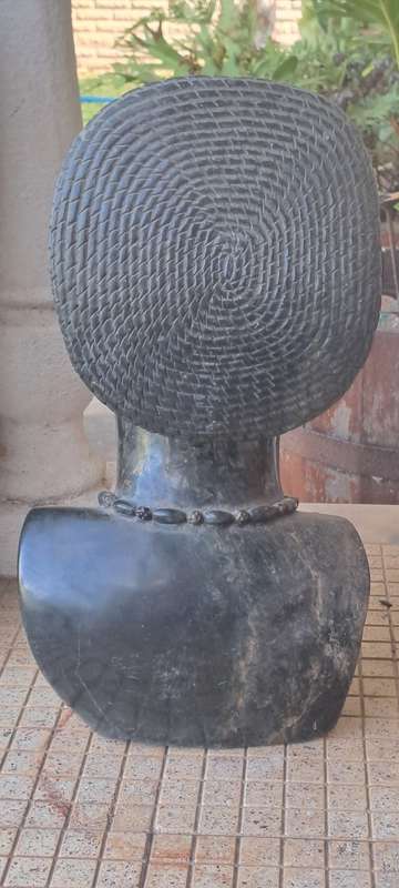 Stunning large (Verite?) 40kg African bust Samson Charimari Harare