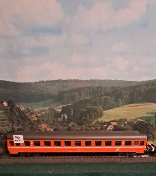Marklin 4167 H0 OBB 2kl Eurofima passenger coach